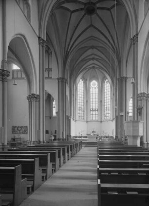 Katholische Pfarrkirche zum Heiligsten Herzen Jesu