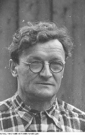 Dresden. Arthur Klose, Glaserobermeister der Handwerkskammer Dresden, 1950