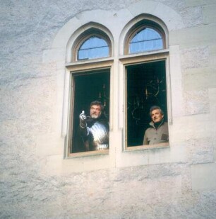 Jagsthausen. Sommerfestspiele im Hof der Götzenburg. Götz-Darsteller Friedrich Schütter. Götz ruft seinem Gegner das berühmte Zitat entgegen