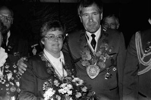Schützenverein: Schützenkönigin Marion Löwe und Schützenkönig Heinz-Adolf Hintz
