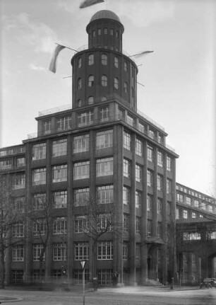 Dresden, Ernemann-Werk (später: Zeiss Ikon AG und danach VEB Pentacon)