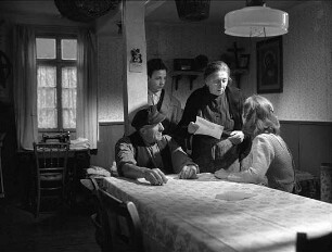 Heimat. Eine deutsche Chronik. 5. Teil: Auf und davon und zurück (1938/1939) Heimat (11 Teile)