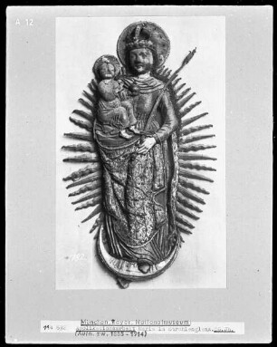 Maria im Strahlenglanz