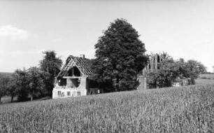 Kodersdorf-Wiesa. Ehem. Windmühlengehöft Hartmann, ruinös