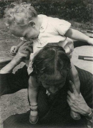 Emil Artin mit seiner Tochter Karin