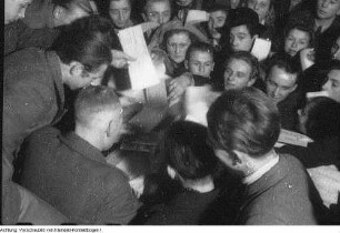 Zwickau, Freie Deutsche Jugend (FDJ), Kongress der Jugendaktivisten und Jugendbrigaden mit Adolf Hennecke, 21./22. November 1948