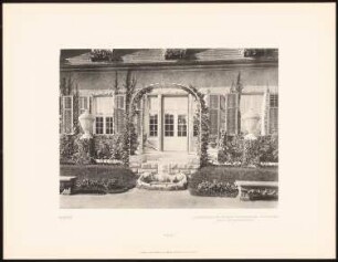 Landhaus Dr. Franz Oppenheim, Berlin-Wannsee: Ansicht der Gartenfassade mit Brunnen (aus: Alfred Messel, 1912)