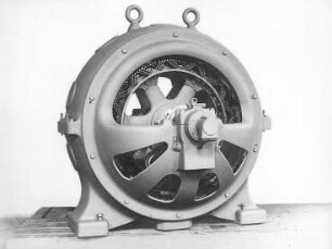 Mittlerer Drehstromgenerator : Technikgeschichte | Physik | Elektrizität | Elektromagnet und Elektromotor