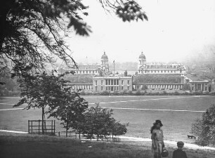 Greenwich (London), Hospital und Queen's House; Indigo Jones