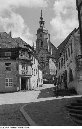 Blick vom Marktplatz zur Stadtkirche