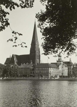 Stadt, Schwerin