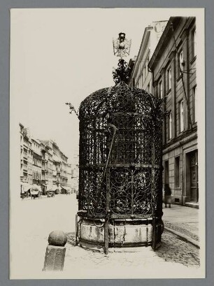 Oberschlesien. Neisse. Ansicht des1686 eingeweihten Schönen Brunnen