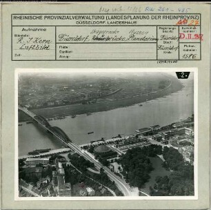 Düsseldorf-Altstadt, Oberkasseler Brücke