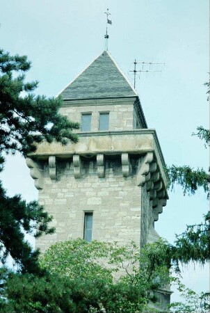Aussichtsturm der Alteburg-Gaststätte mit umlaufender Aussichtsplattform