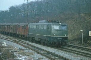 Vaihingen/Enz-Nord Lok 140 059 Güterzug