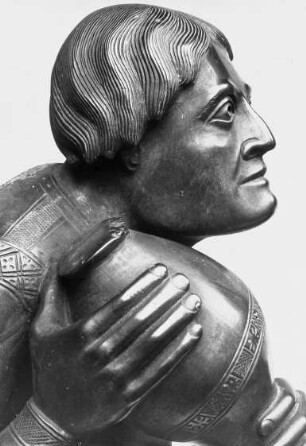 Hildesheim, Dom St. Maria, Kapelle des Hl. Georg, Bronzetaufbecken, Tragefigur, der Paradiesfluss Euphrat (Detail)