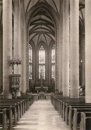Sankt Wendel. Katholische Wallfahrtskirche (1301/1500). Inneres zum Altar