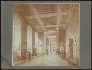Museumsinsel, Berlin Pergamon-, Deutsches und Vorderasiatisches Museum: Ansicht, Innenraum