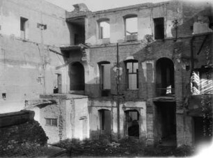 Dresden-Altstadt. Ständehaus, zerstörtes Inneres