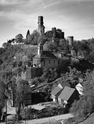 Reichenberg Rhein-Lahn-Kreis. Burg Reichenberg (1319/1352, 1370/1385, Restaurierung 1649-1651)