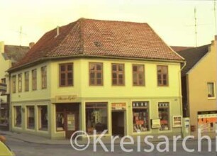 Hude 7: Basar Egler, Buchhandlung Wilfang: links Einmündung von Mühlenstraße