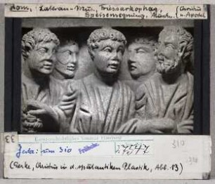 Rom, Lateran-Museum: Friessarkophag, Speisensegnung, Christus und Apostel (Detail)