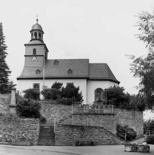 Ev. Kirche; Weinbach, Kirchbergstraße