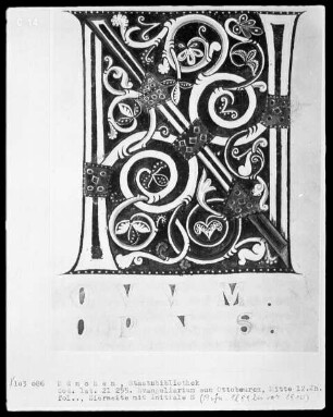 Evangeliar aus Kloster Ottobeuren — Initialseite N(ovum opus)