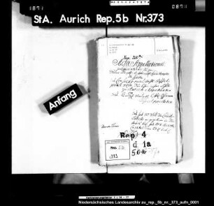 Ursprünglicher Gläubiger: Lateinschule zu Aurich Gläubiger im Jahre 1744: Lateinschule zu Aurich Höhe des Kredits bzw. der Schuld: 50 Reichstaler Jahr der Aufnahme des Kredits bzw. Jahr des Entstehens der Schuld: 1727