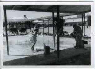 Öffentliche Wasserstelle in einer Wohnanlage, Johannesburg, Südafrika