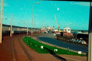 Norddeich: Mole, Bahnsteig und Fährschiff