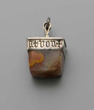 Amulett mit Achat