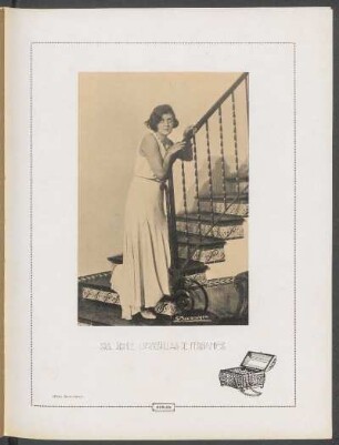 [Fotografía de] Sra. Renée Estrázulas de Fernández