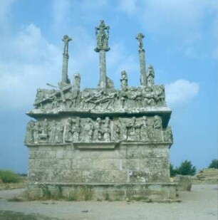 Bretagne. Kalvarienberg (Calvaire) von Notre Dame de Tronvée