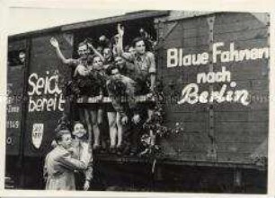 Ankunft von Mitgliedern der FDJ zum Deutschlandtreffen 1950