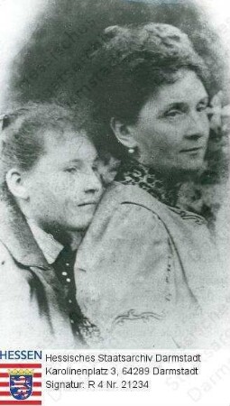 Erbach-Schönberg, Marie Fürstin zu geb. Prinzessin v. Battenberg (1852-1923) / Porträt mit Tochter Edda verh. zu Stolberg-Wernigerode (1883-1931), Brustbild im linken Halbprofil