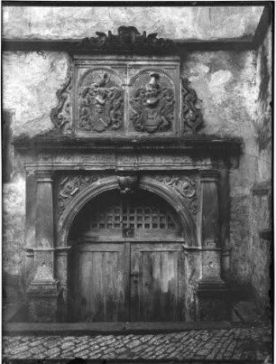 Großcomburg Benediktinerkloster Kellerportal der Propstei