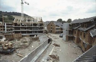 Freiburg: Bauvorhaben Kartäuserstraße; Hofseite vom Rundbau; von Westen