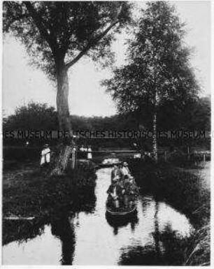 Kahnpartie im Spreewald