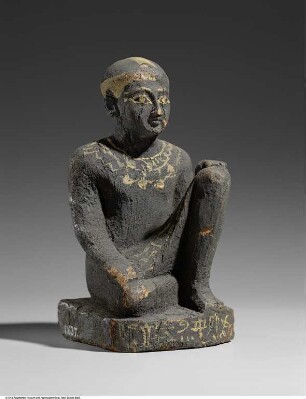Statuette eines sitzenden Mannes namens Pa.ef-tschaw-awj-Bastet, Hohepriester von Memphis