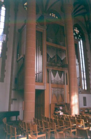 Orgel von Fa. G. F. Steinmeyer & Co., op. 2354 (1980-1993; 1997 Überholung und Neuintonation, G. Lenter). Heidelberg, Heiliggeistkirche
