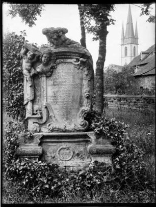 Durlach Alter Friedhof Grabstein von Regina Elisabetha Herzog, geborene Fein (gestorben 1741)