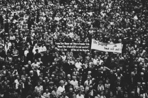 Erste Großkundgebung der KPD in Dresden am 28. Juli 1945