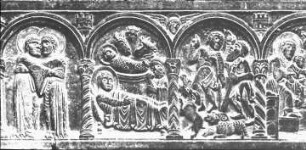 Ferrara, Dom San Giorgio, Westfassade, Reliefs am Türsturz über dem Hauptportal