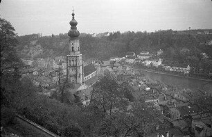 Burghausen: Blick von der Burg auf St. Jakobskirche und Salzach