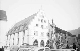 Freiburg: Das Neue Kornhaus, Außenansicht vom Münsterplatz