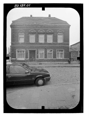 Hagenow, Bergstraße 1. Straßenfront