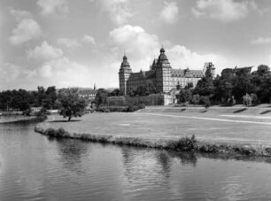 Schloss Johannisburg