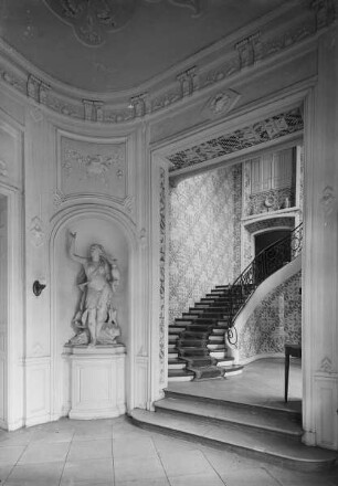 Jagdschloss Falkenlust — Treppenhaus