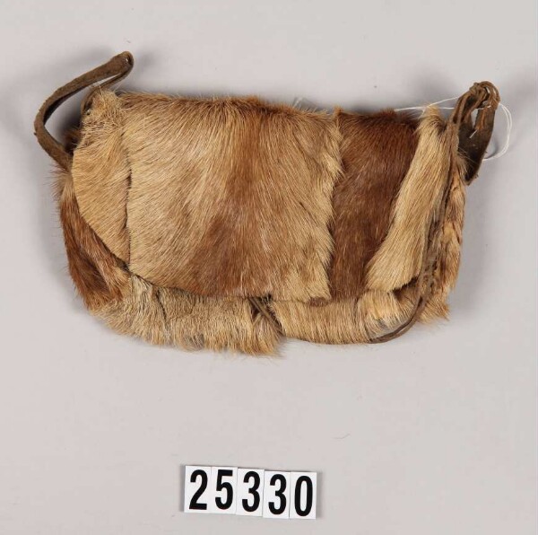 Tobacco pouch